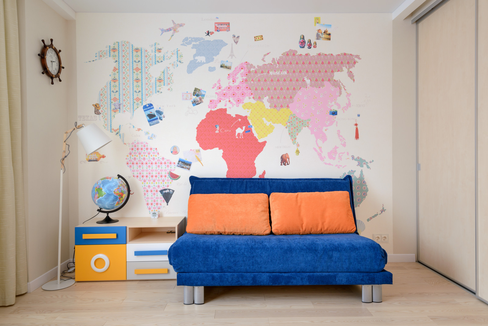 Любовь к белому цвету.