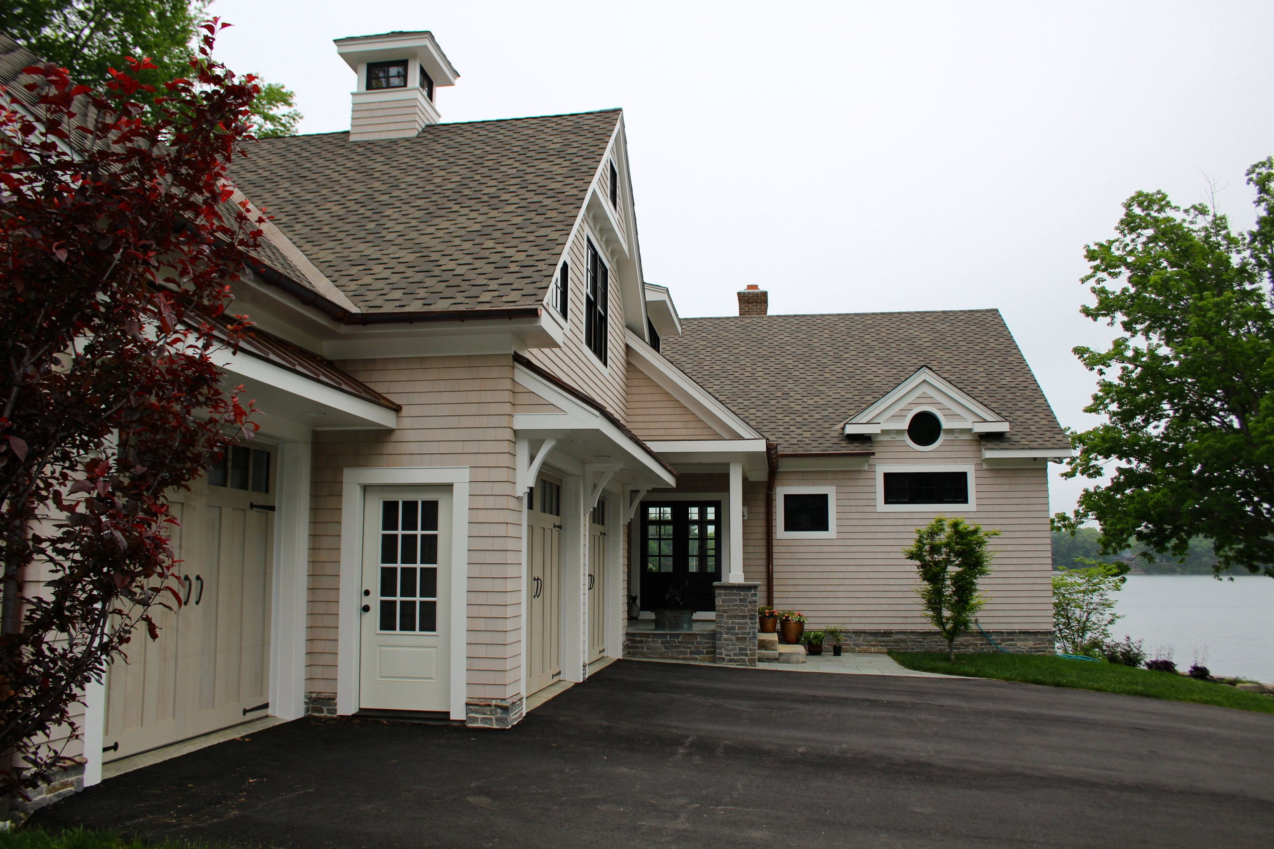 New Shingle Style Lakehouse