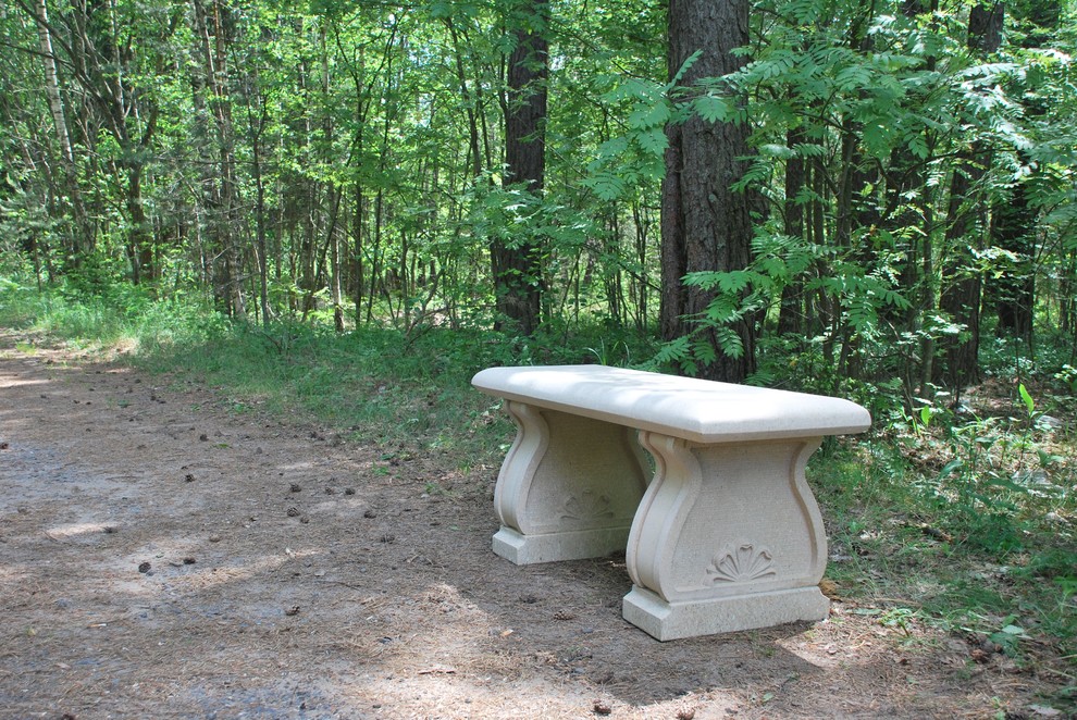 классическая английская парковая скамейка