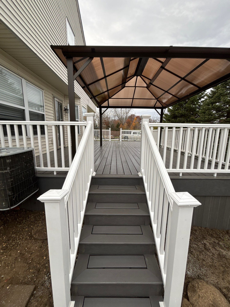 Composite Deck