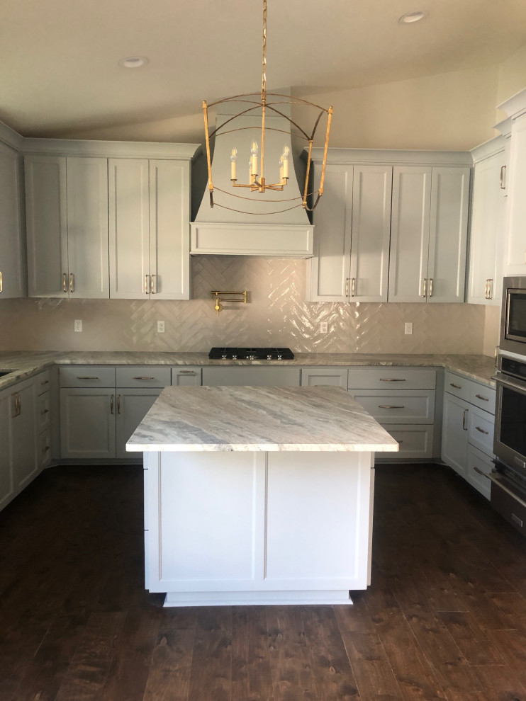 Stunning Kitchen With Custom Storage