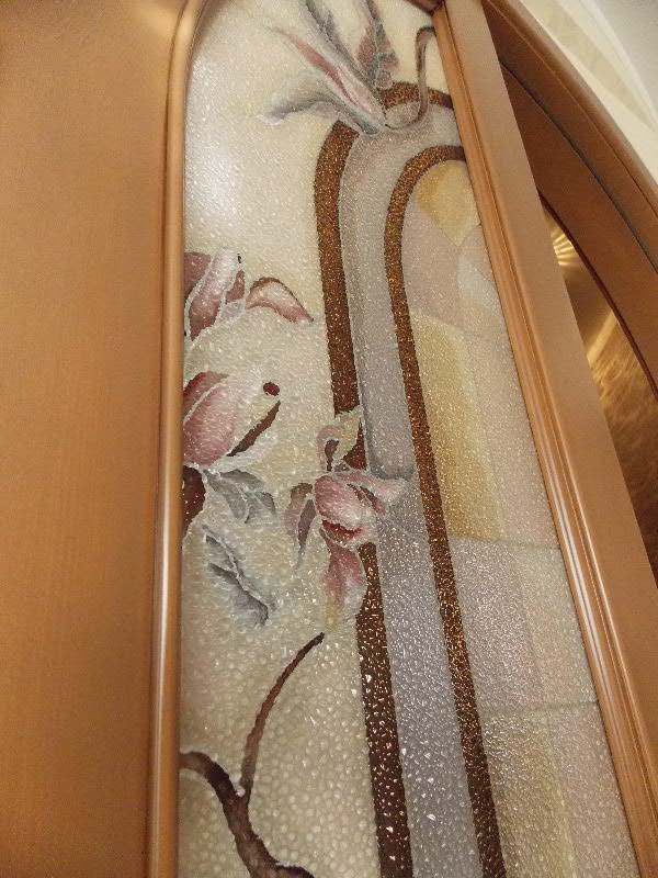 Витражные двери