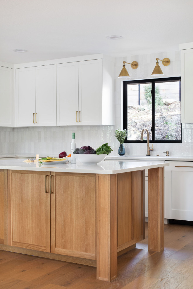Example of a transitional kitchen design in Austin