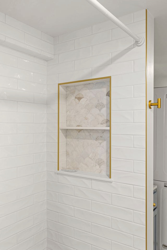 Swarthout Residence _ Laundry & Guest Bathroom