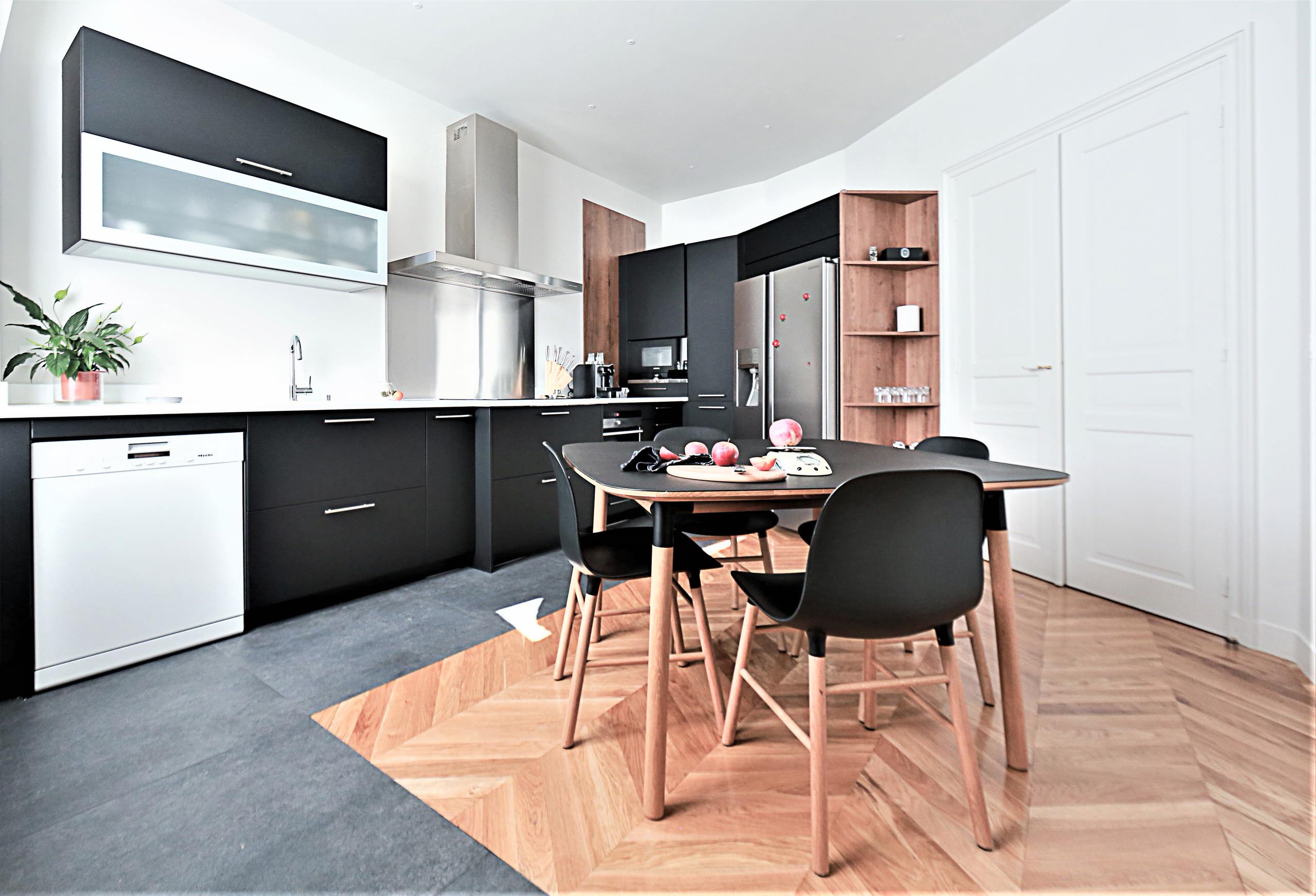 Haussmannien de 185 m² à République