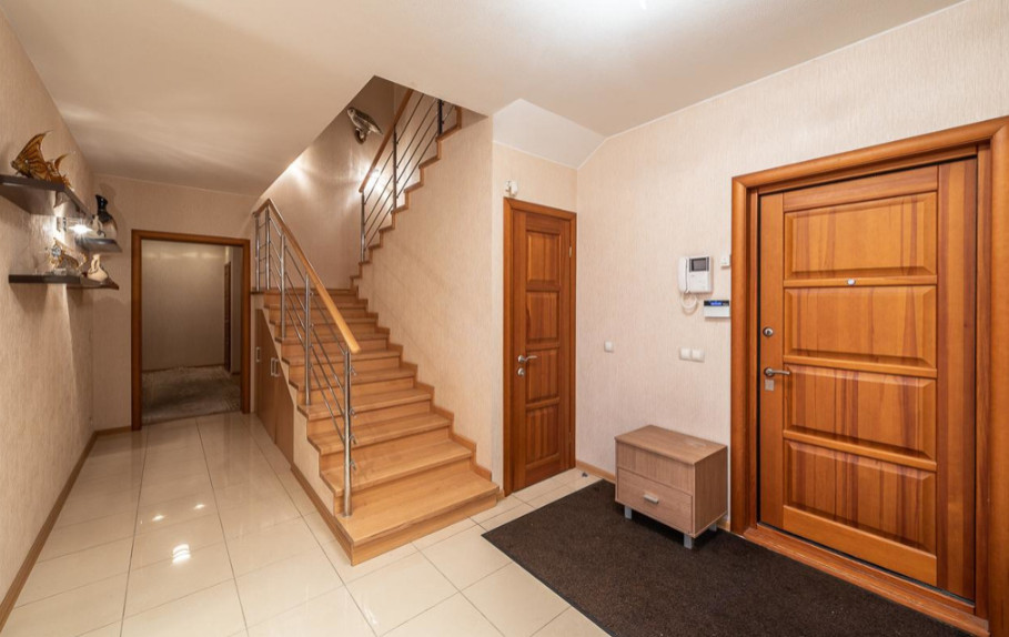 Квартира 5 к. (235 кв.м.) - ул. Урицкого