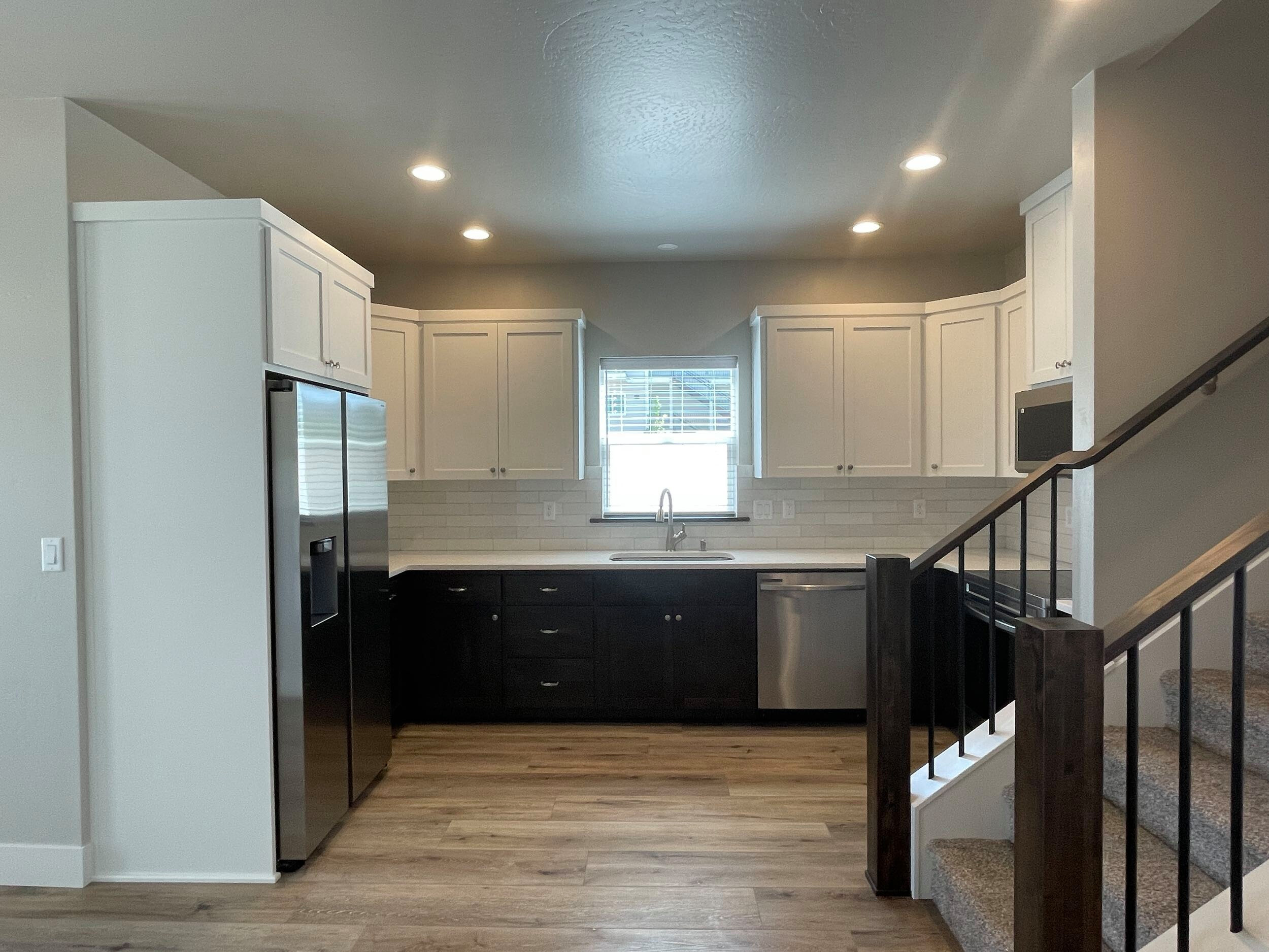 Modern Duplex - Talent