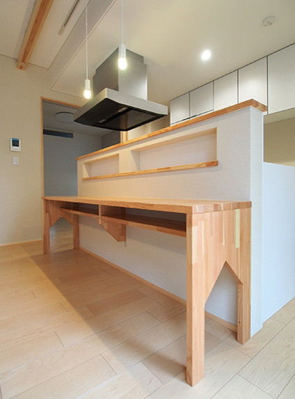 ワンoneハウス moderno-comedor