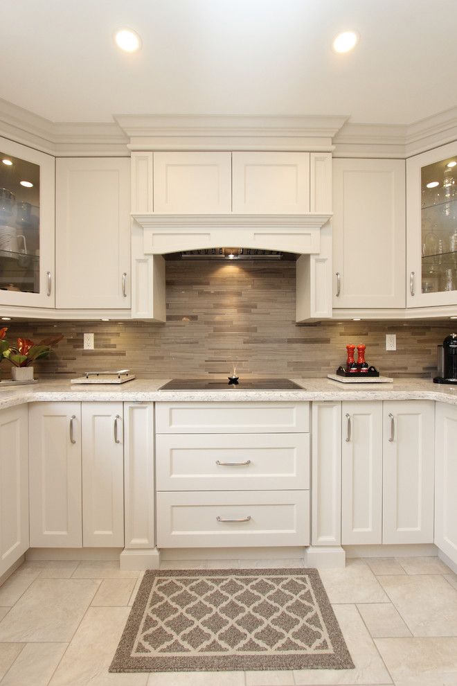 Inspiration for a contemporary kitchen remodel in Toronto