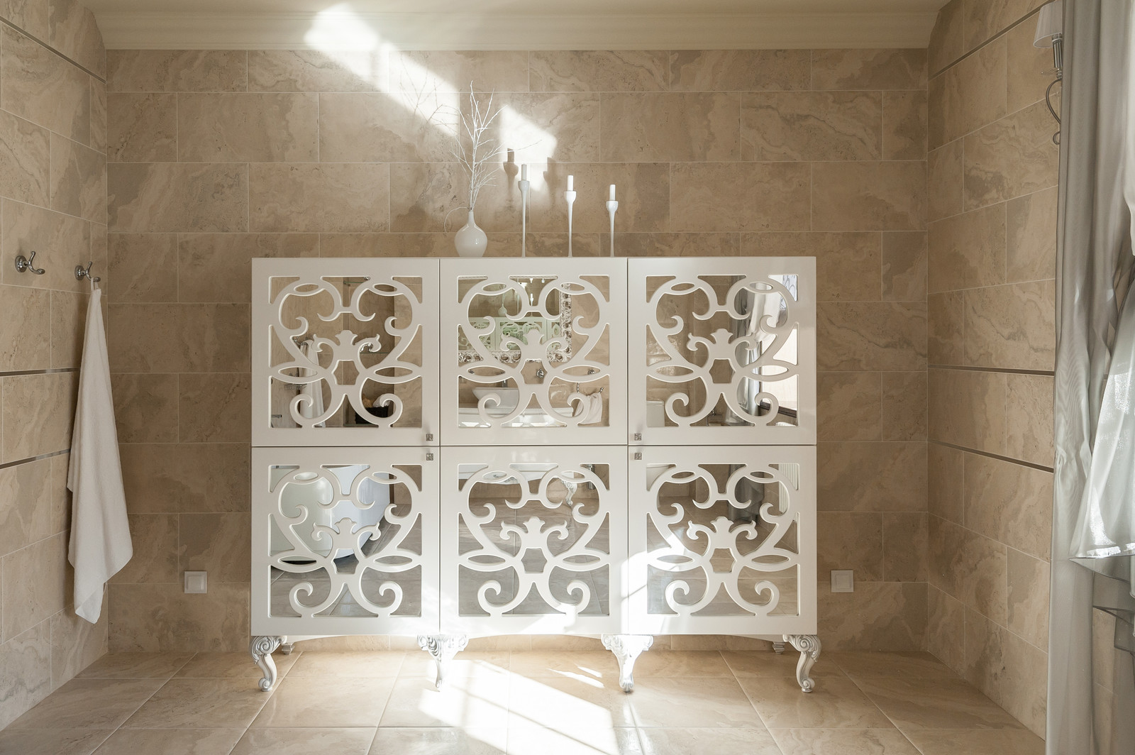 ДОМ НА ХОЛМЕ