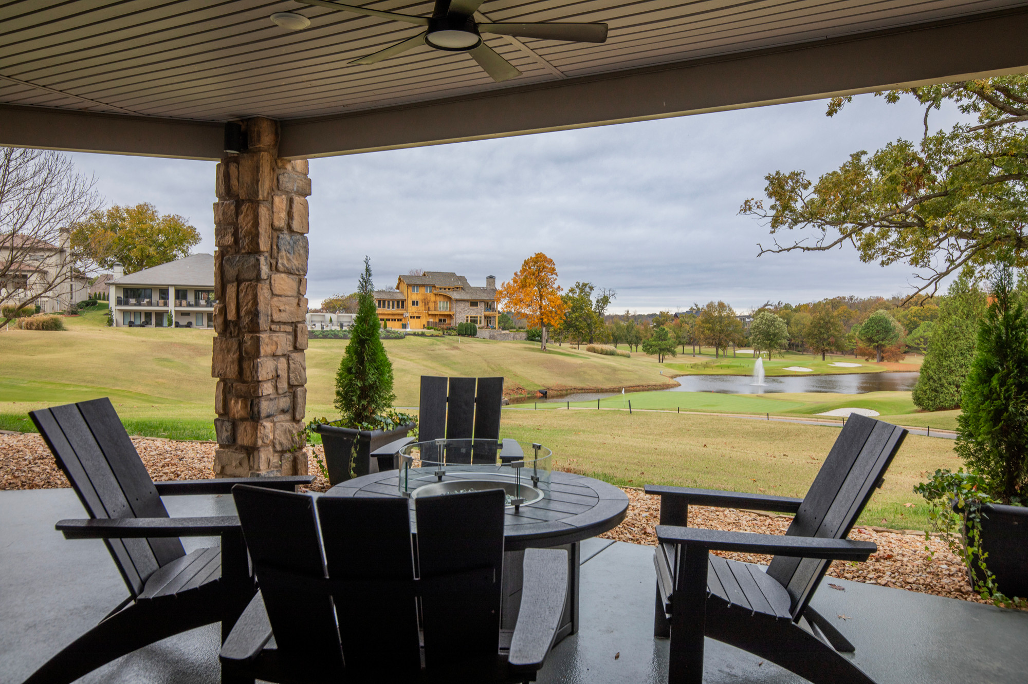Clubhouse Villa