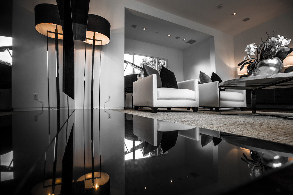 Дом на голивудском холме.