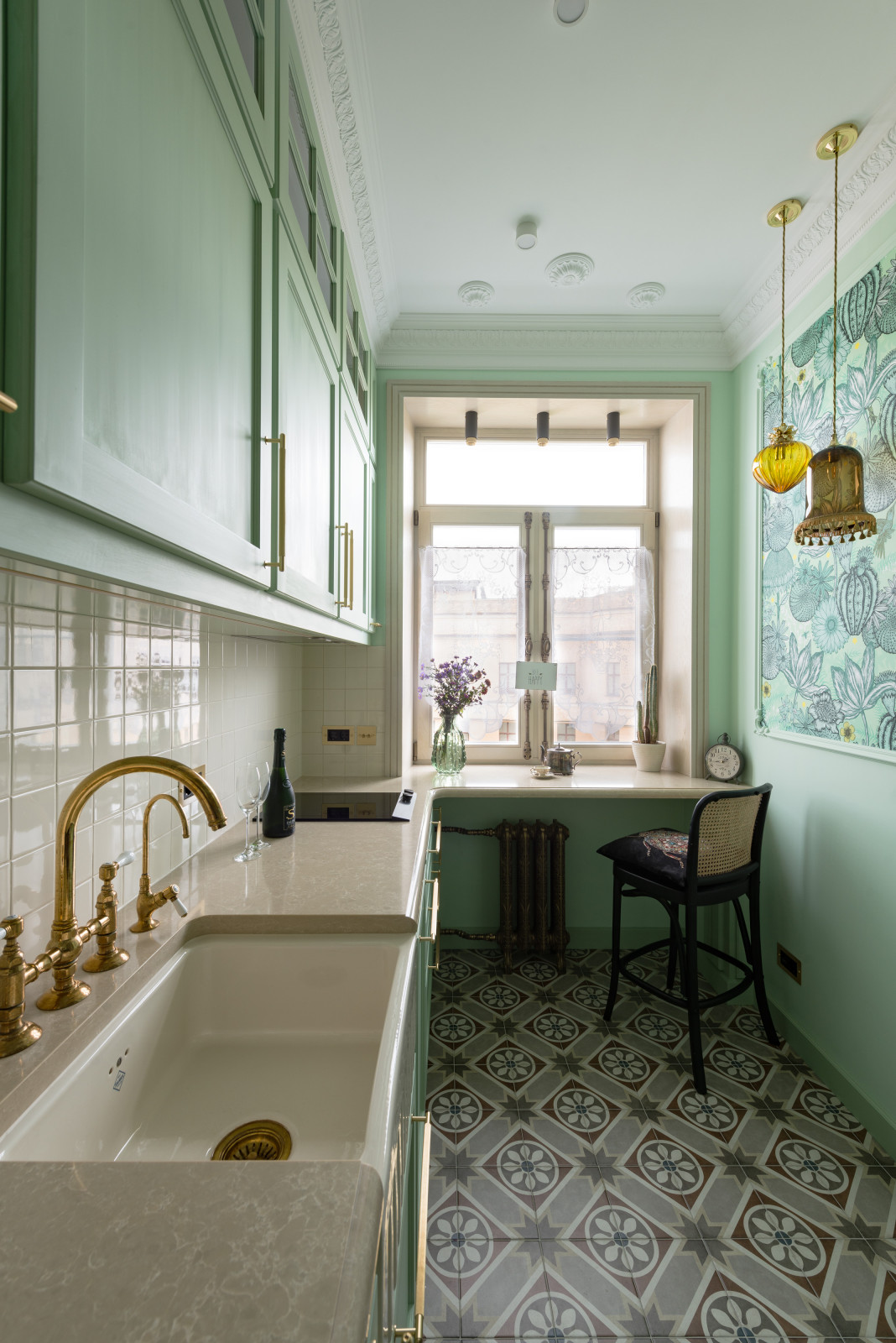 Кухня в духе парижского Laduree