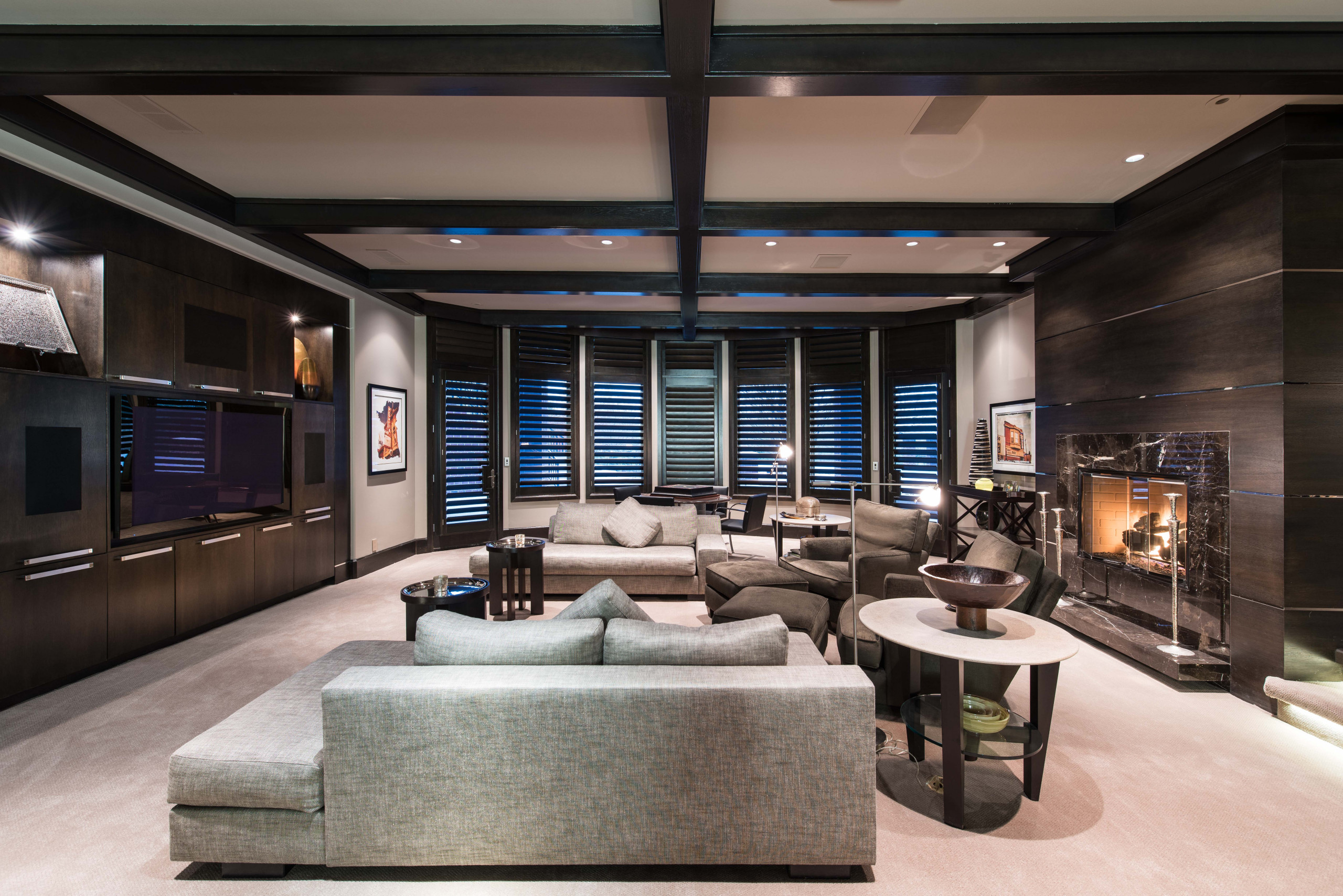 Mid Century Modern - Luxury Estate Build