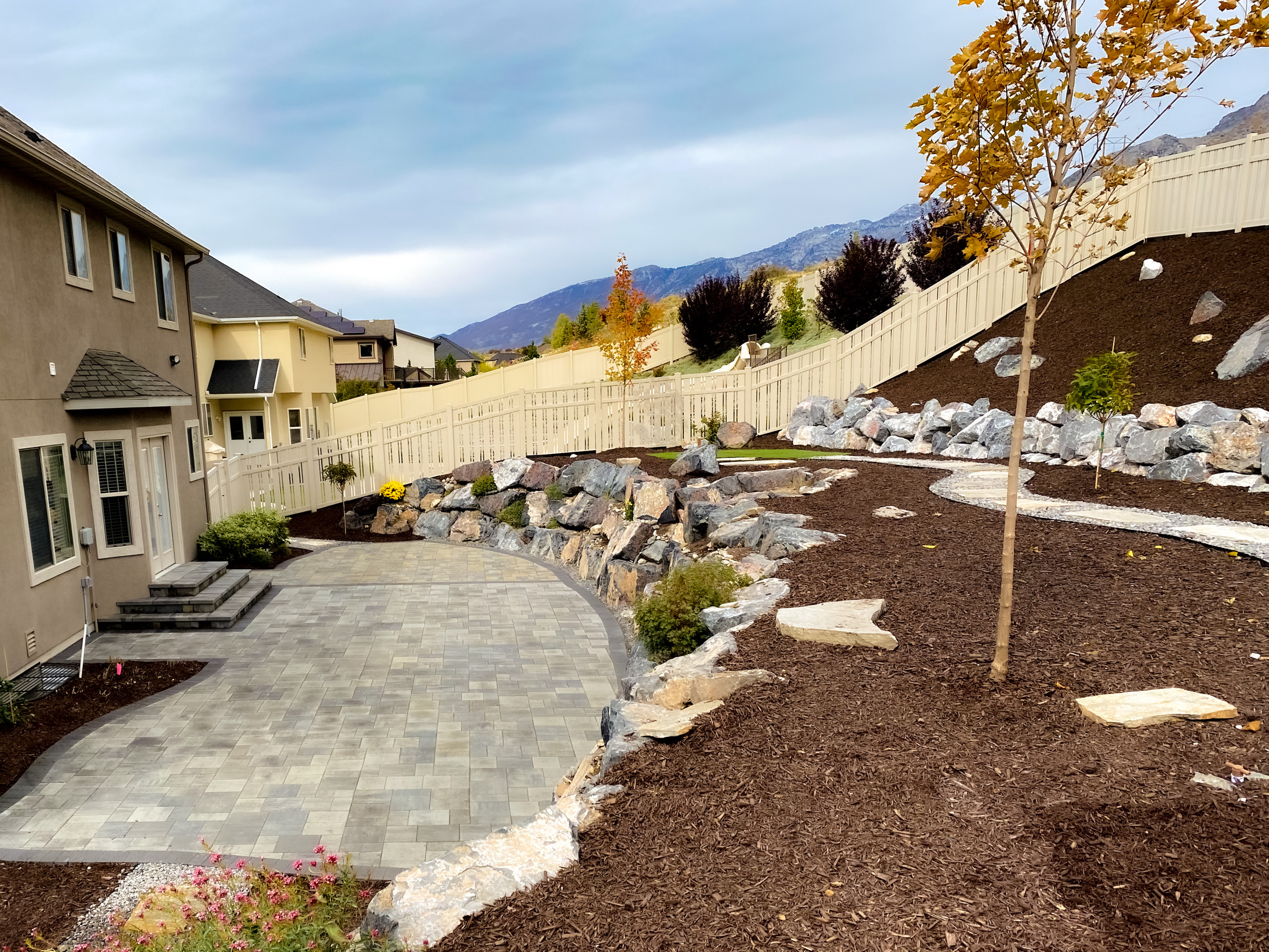 Cedar Hills - Decorative Landscaping