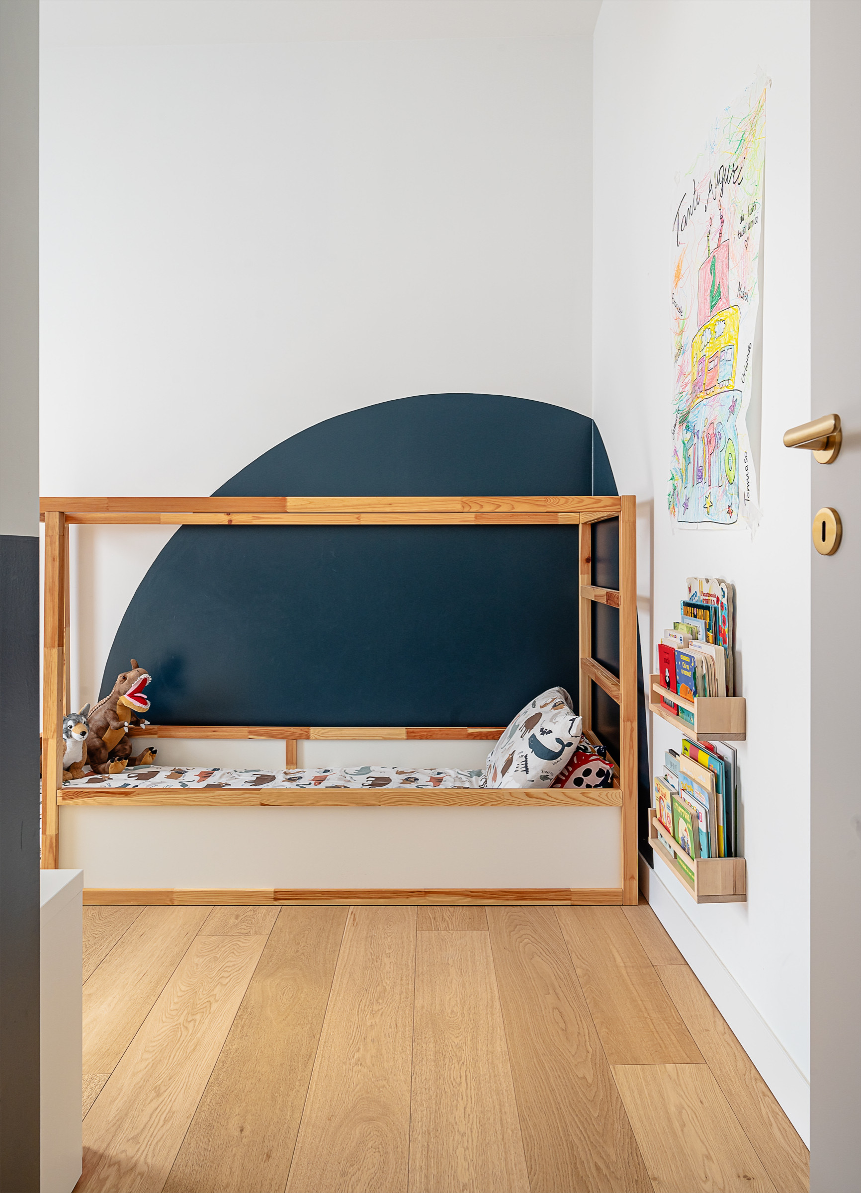 Foto e Idee per Camerette per Bambini - cameretta per bambini con pareti  blu - Marzo 2024 | Houzz IT