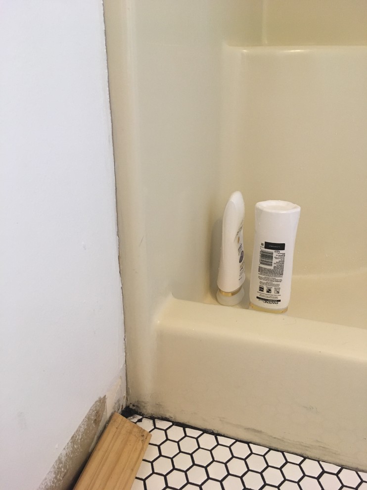 Can A fiberglass shower be framed in?