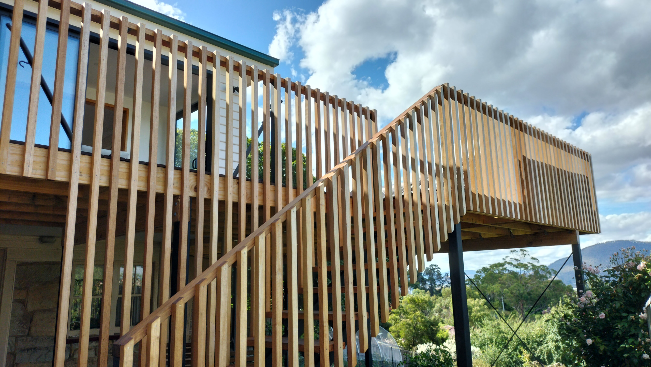 Moonah house deck