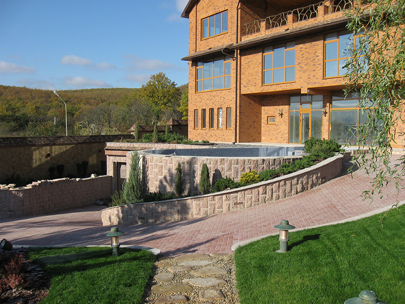 Частное домовладение с зимним садом