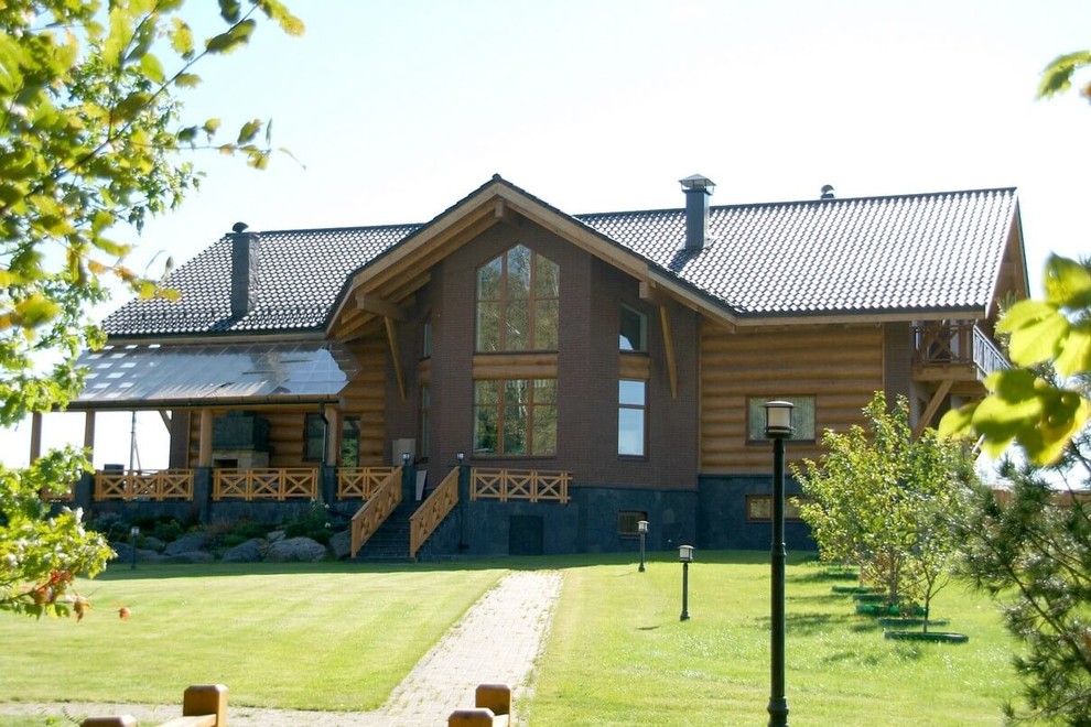 Дом в стиле Рустика с террасой