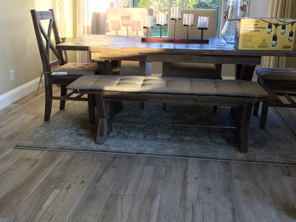 Dining room - dining room idea in Orange County