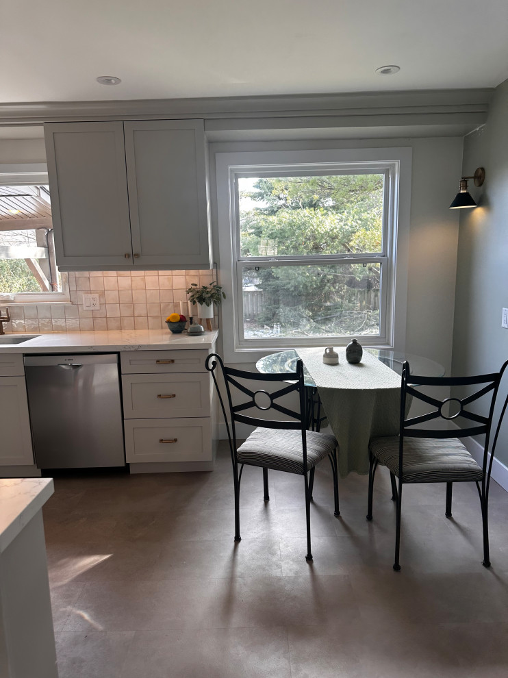 Spencer Crescent - Elegant Kitchen Remodel