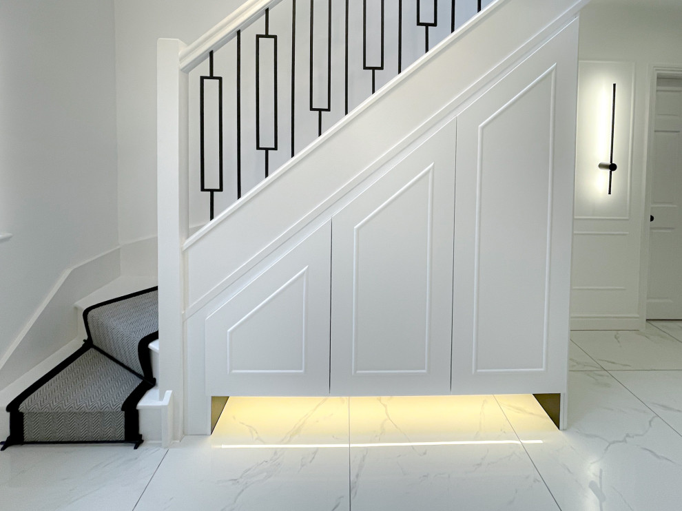 Black & White Luxury Hallway Entrance