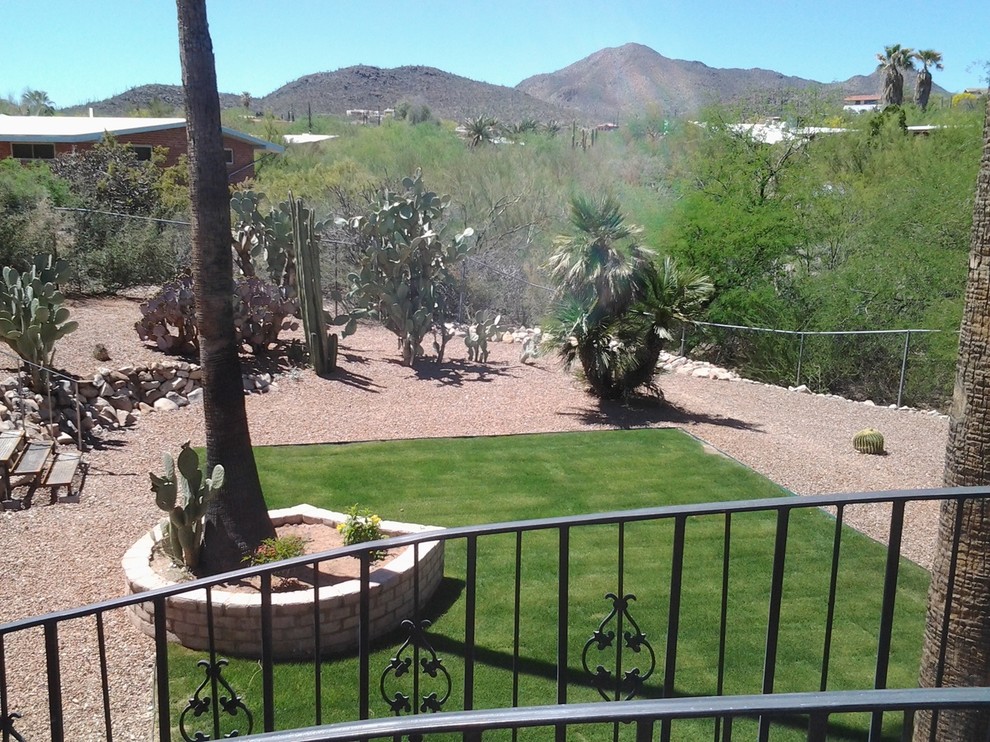 This is an example of a rustic landscaping in Phoenix.
