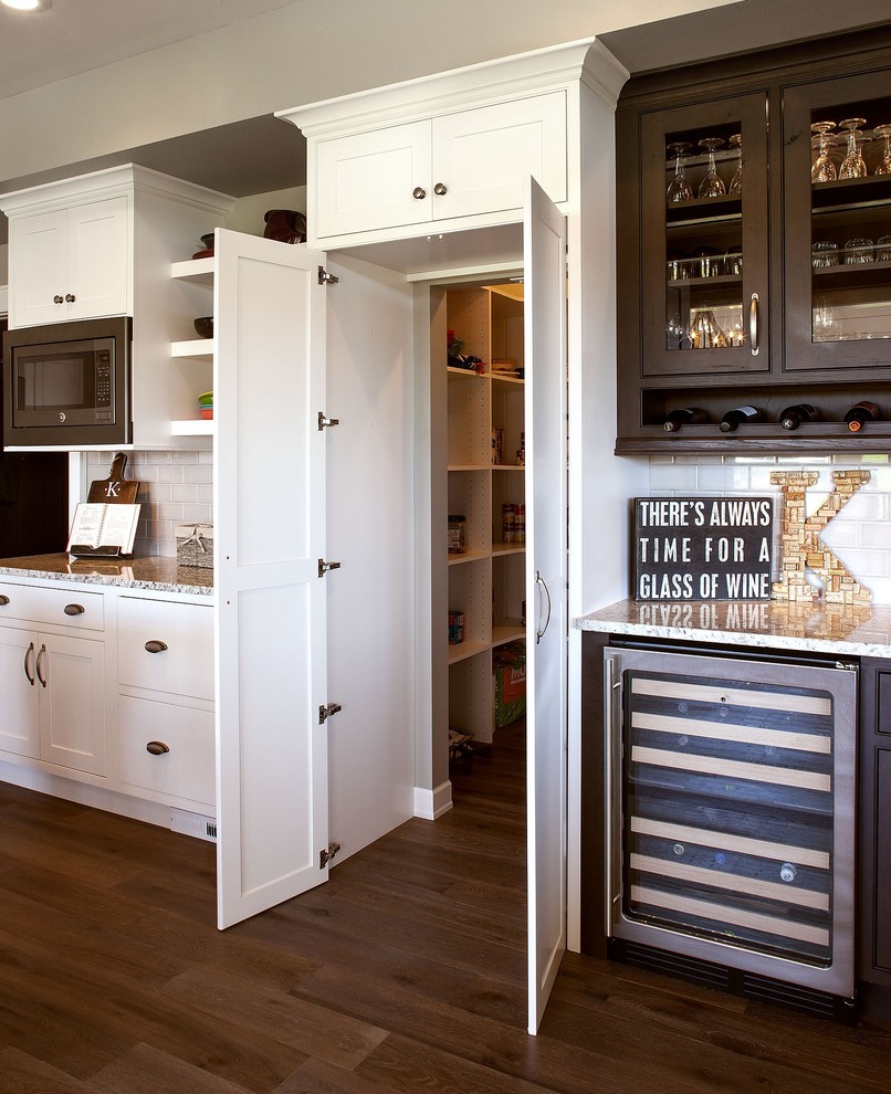 Kitchen - l-shaped kitchen idea with stainless steel appliances and an island