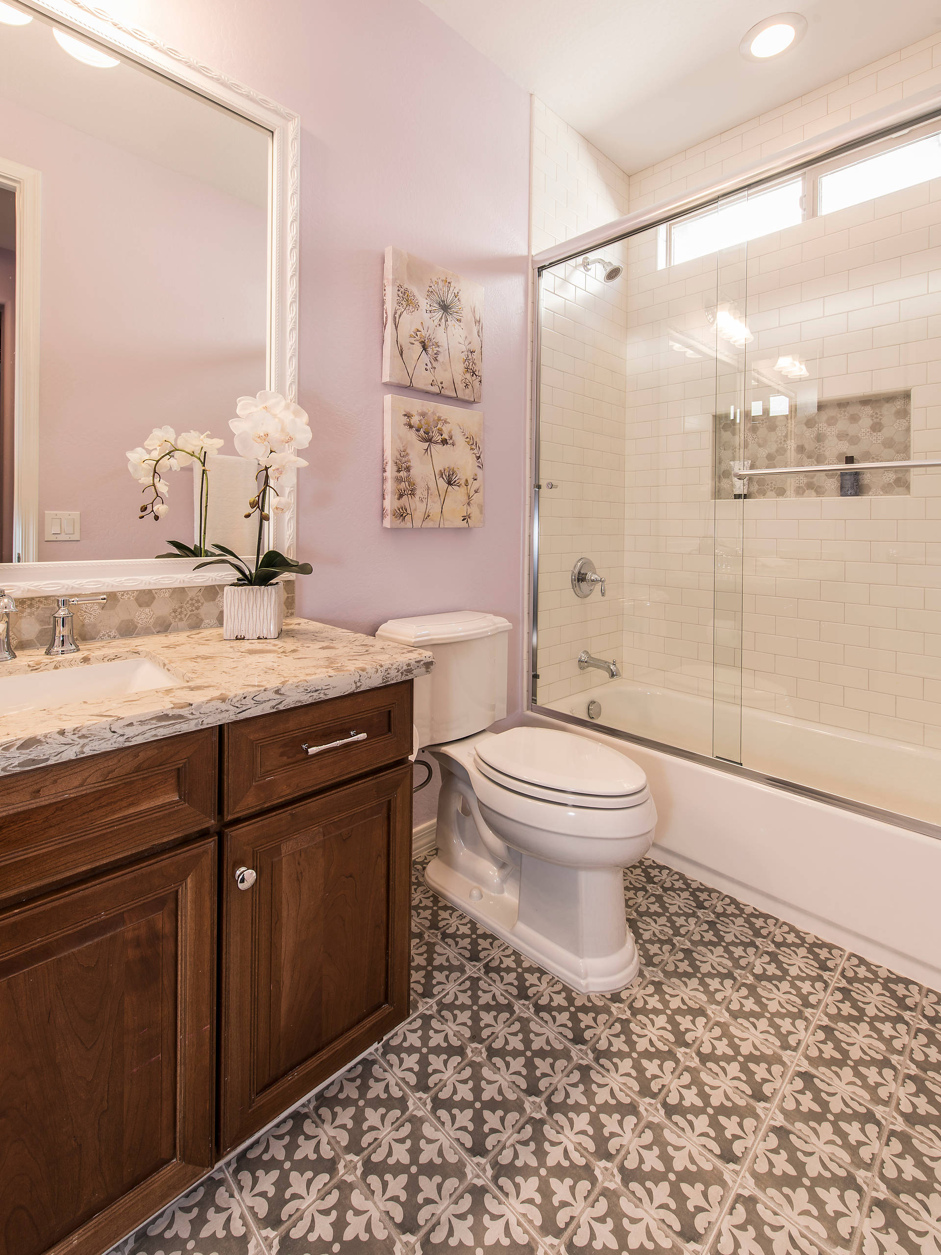 Traditional Master Bathroom