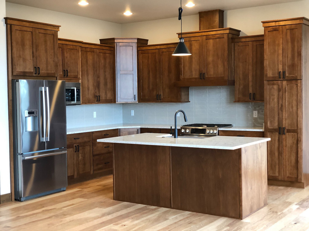 Kitchen - rustic kitchen idea