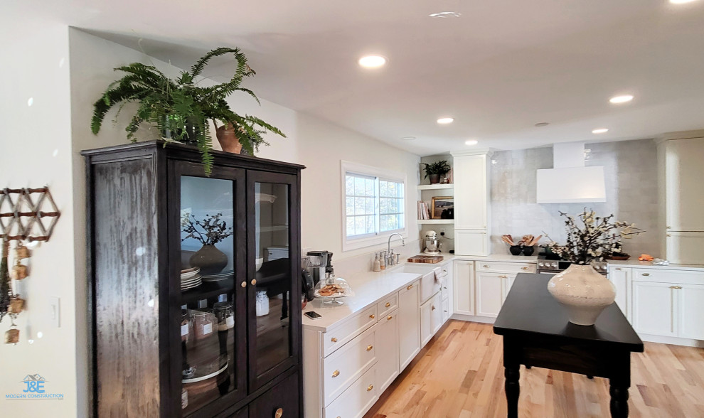 Mountain style kitchen photo in Baltimore