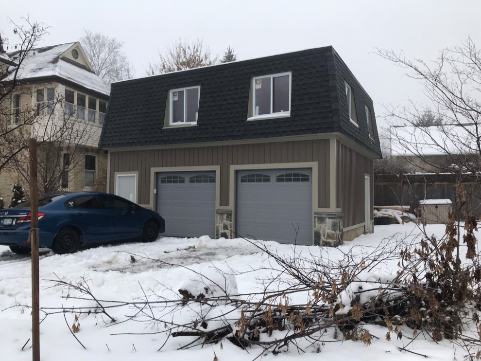 Lincoln Garage