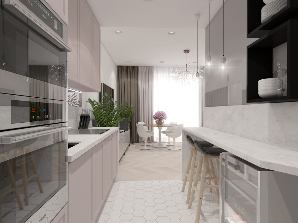 На берегу моря