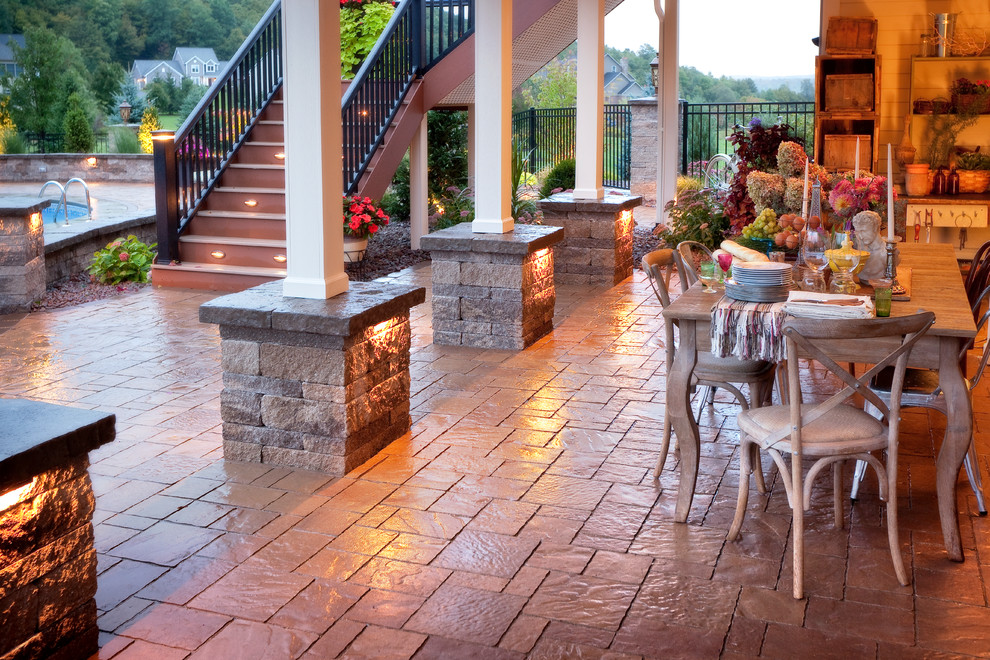 Mid-sized mountain style patio photo