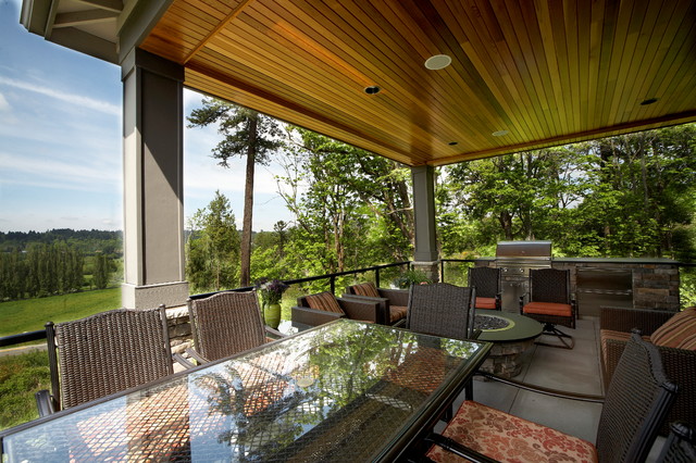 Redmond Custom traditional-patio