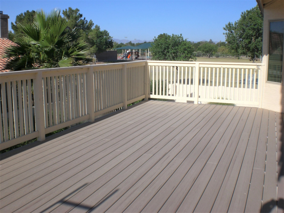 Elegant deck photo in Phoenix