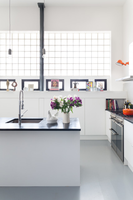 urban warehouse flat eclettico-cucina