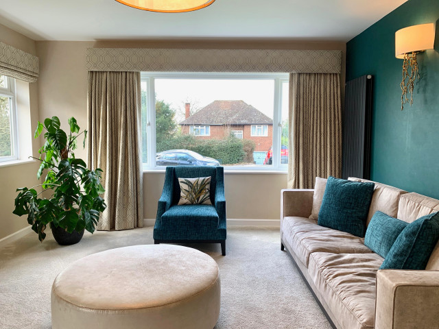 Croxley Green living room modern-living-room