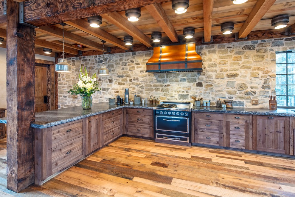 Kitchen - rustic kitchen idea
