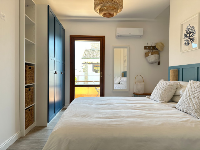 Beach house mediterranean-bedroom