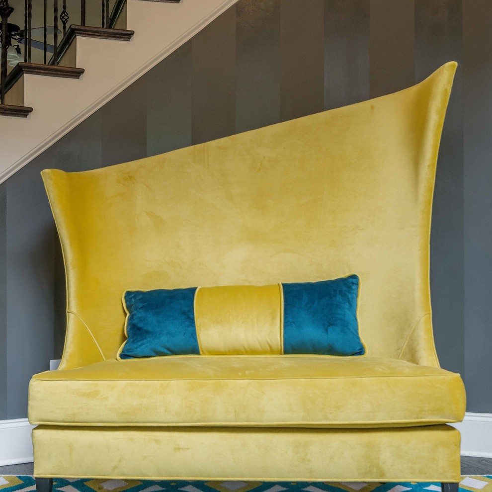Inspiration for a transitional home design remodel in Atlanta