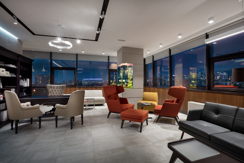 Офис мебельной компании