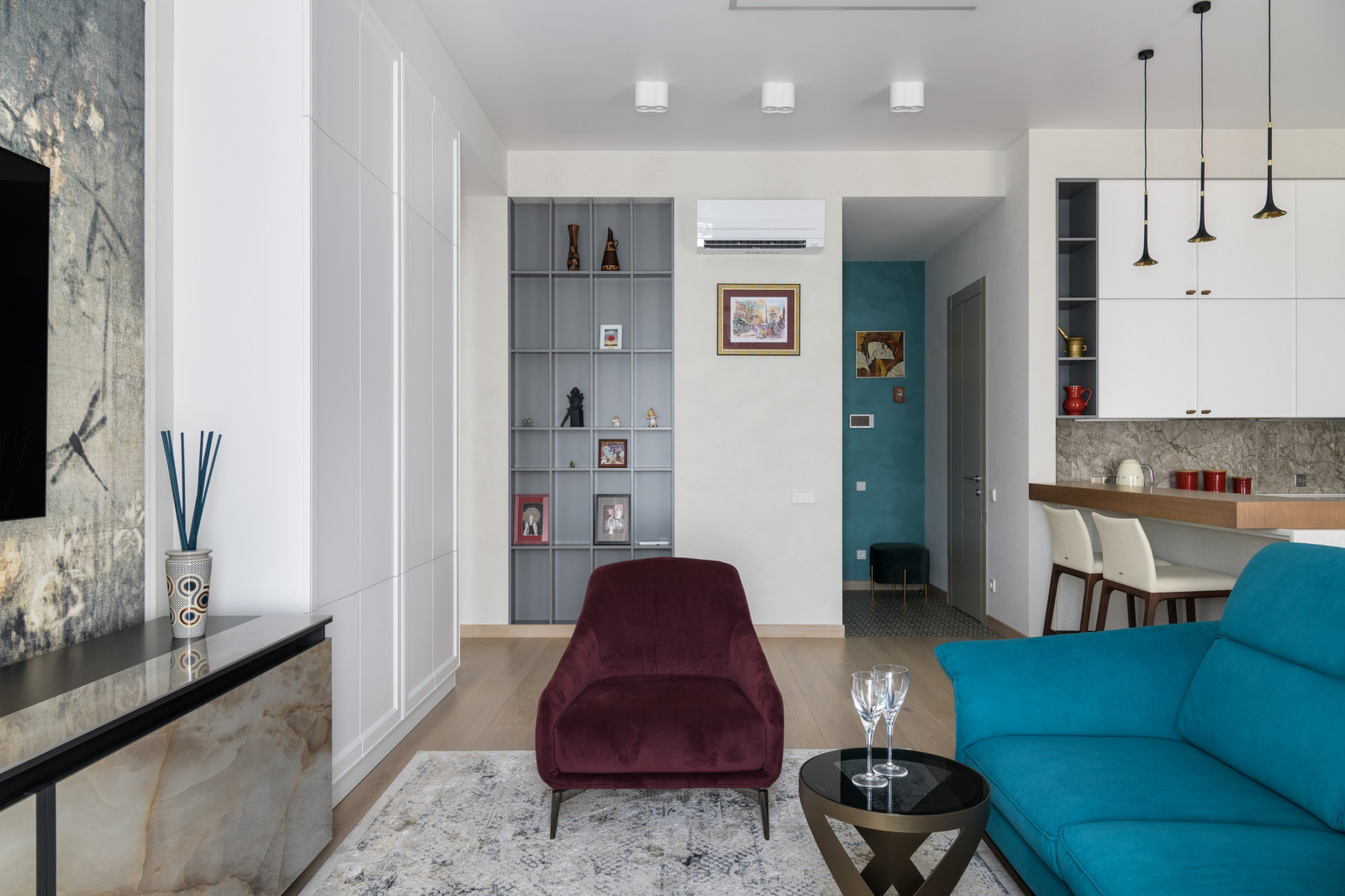 Двухкомнатная квартира Новосибирск