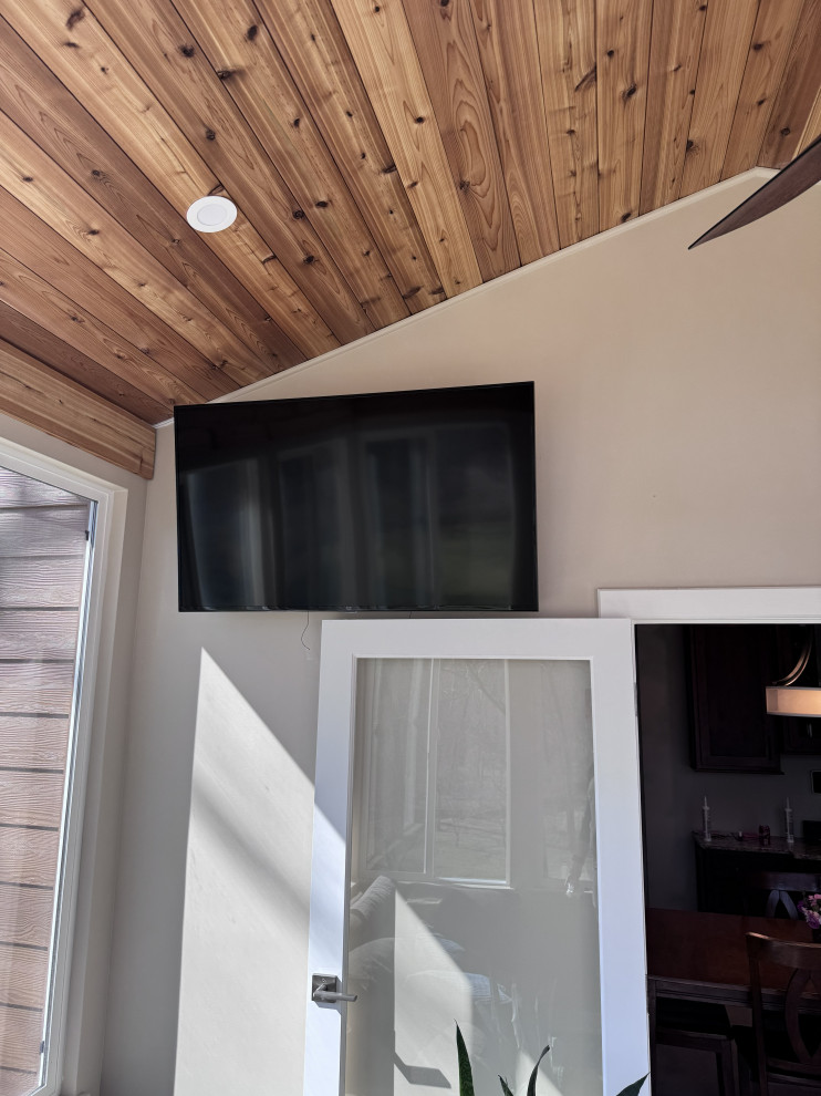 Covington Estates 4 Seasons Room