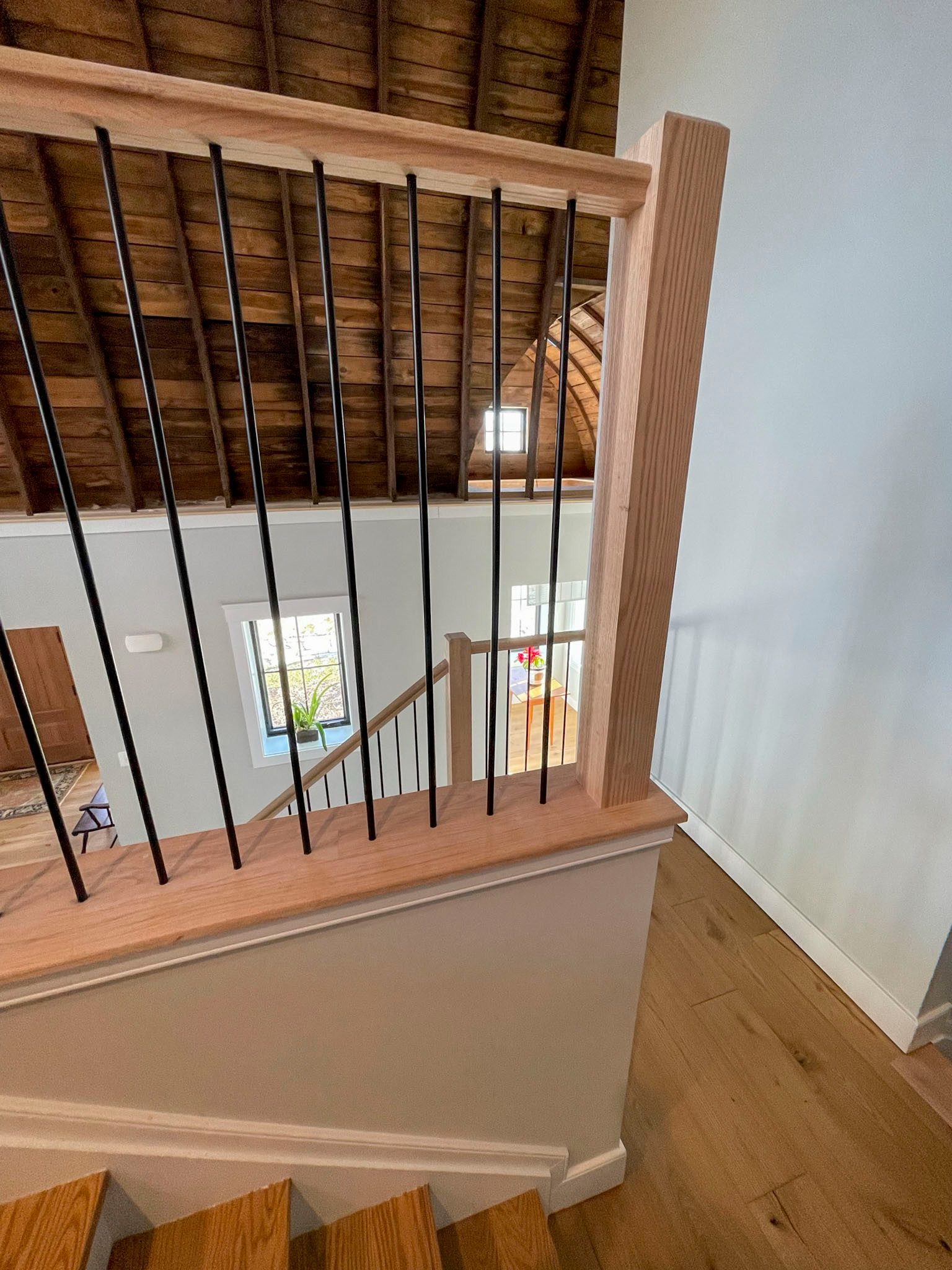 102_Straight-Freestanding Stairs/Landing in Barn Style Home, Leesburg VA 20175