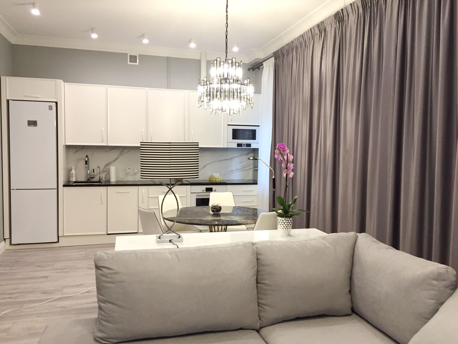 Текстильный декор квартиры в Москве