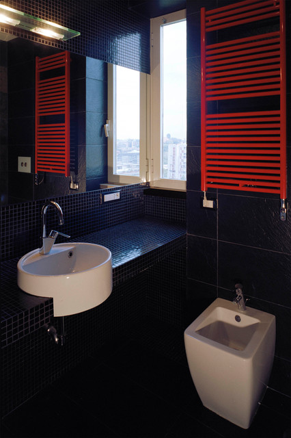 Twin flats contemporary-badrum