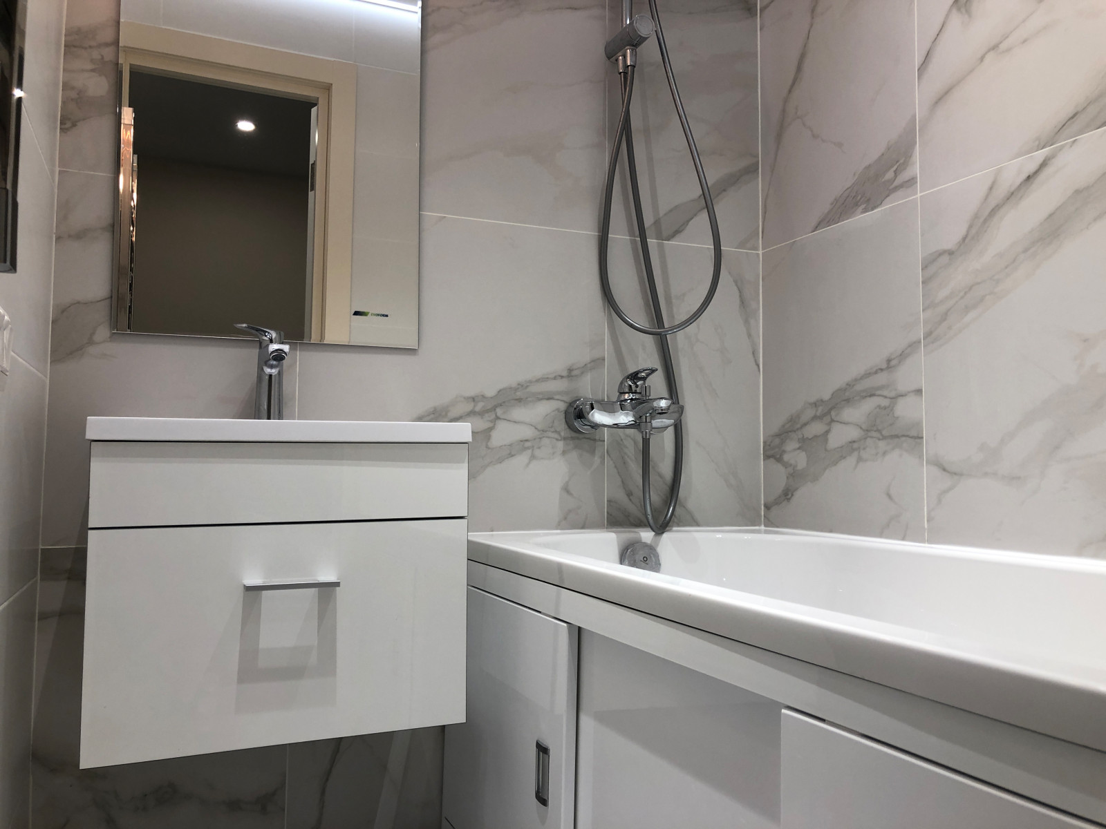 Фото реализации стиля "Пудровый минимализм"