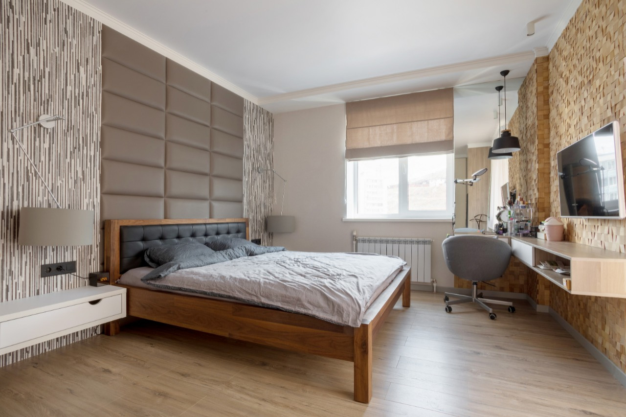 Отделка стены 3д мозаикой  в спальне